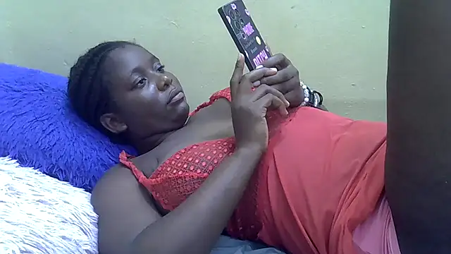 Snapshot of Harrisamor chatting on November 23, 2025, 8:08 pm Harrisamor online show from November 23, 2025, 8:08 pm