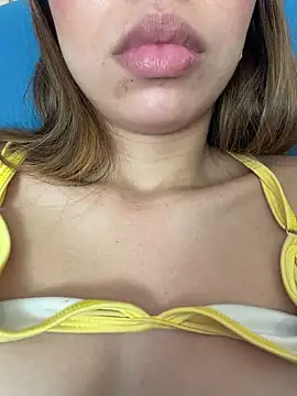 Aaliyah Salma online show from July 12, 2026, 6:58 am