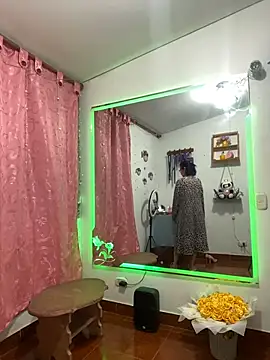 Goddess-Love- online show from February 7, 2026, 9:17 am