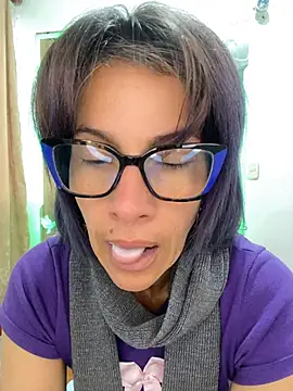 Goddess-Love- online show from April 25, 2026, 11:24 am