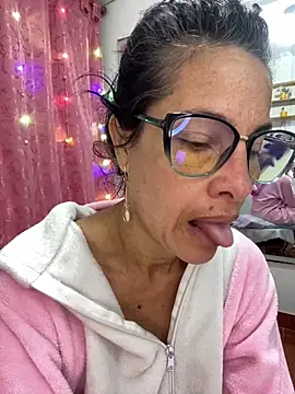 Goddess-Love- online show from December 17, 2025, 9:25 am