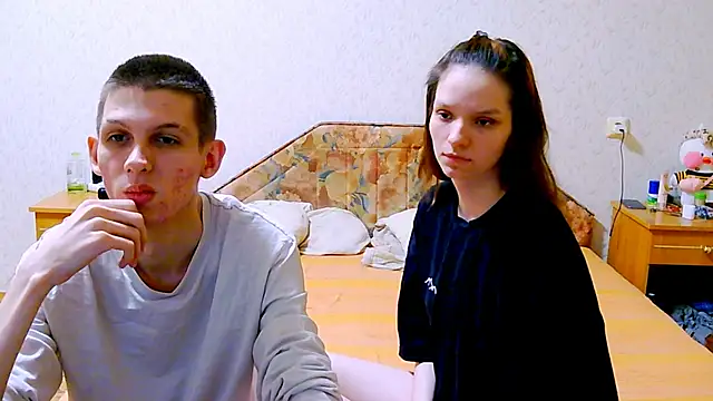 Ivy Lester online show from February 5, 2025, 9:50 pm