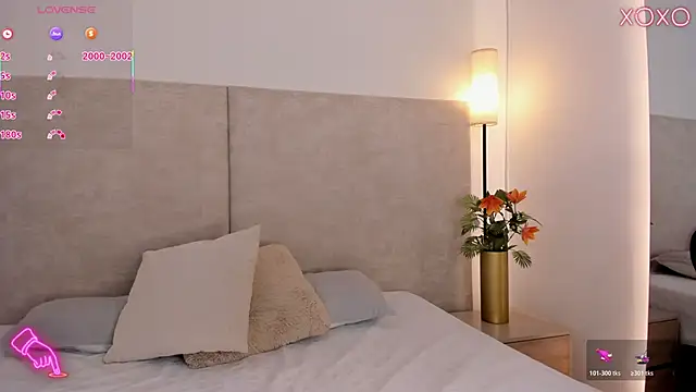 Saori newman online show from November 10, 2025, 11:48 am