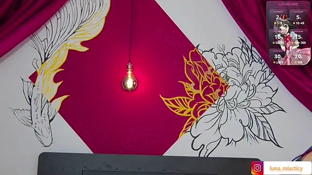 Lunamistyc online show from September 10, 2025, 7:35 pm