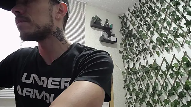 Snapshot of Jasson_kingg chatting on March 20, 2025, 10:40 pm Jasson kingg online show from March 20, 2025, 10:40 pm