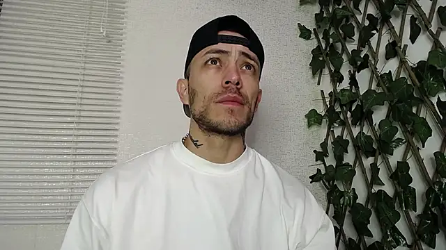 Snapshot of Jasson_kingg chatting on January 9, 2025, 2:01 am Jasson kingg online show from January 9, 2025, 2:01 am