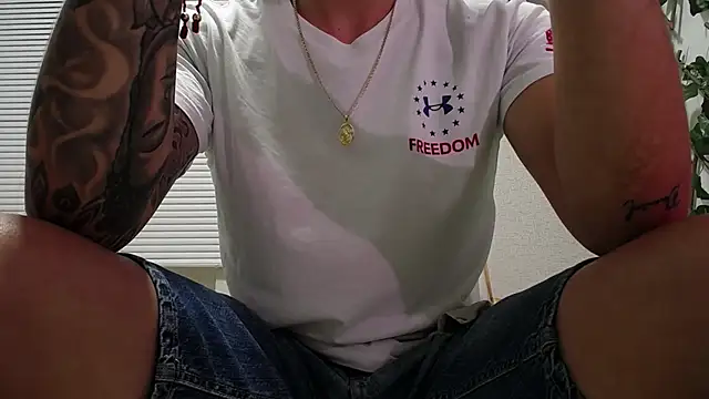 Snapshot of Jasson_kingg chatting on February 21, 2025, 1:44 am Jasson kingg online show from February 21, 2025, 1:44 am