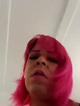 blondebitchlitle online show from May 11, 2026, 4:37 pm
