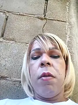 blondebitchlitle online show from December 22, 2025, 2:39 pm