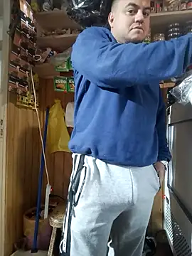 TheBriiaand30 online show from October 1, 2025, 2:54 pm