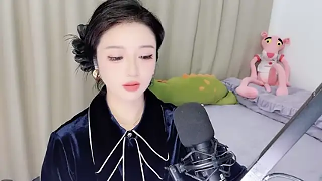 Snapshot of starsqimei chatting on March 16, 2026, 5:44 am starsqimei online show from March 16, 2026, 5:44 am