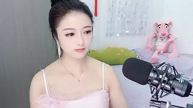 Snapshot of starsqimei chatting on March 8, 2026, 6:06 am starsqimei online show from March 8, 2026, 6:06 am