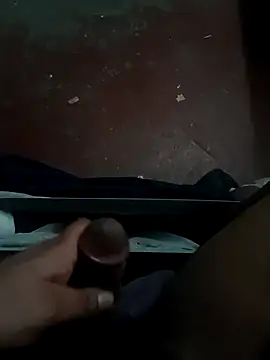 dvaughn3117 online show from January 1, 2025, 1:37 am