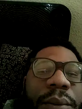 dvaughn3117 online show from March 11, 2025, 3:56 pm