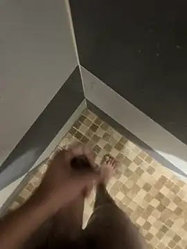 mylovetr1 online show from January 28, 2025, 3:57 am