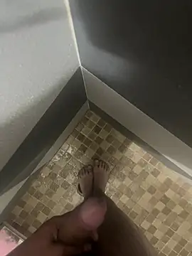 mylovetr1 online show from December 17, 2024, 5:40 am