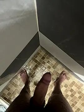 mylovetr1 online show from October 12, 2025, 12:23 am