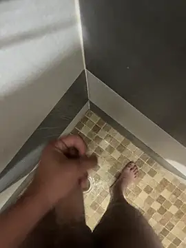 mylovetr1 online show from March 21, 2025, 5:00 am