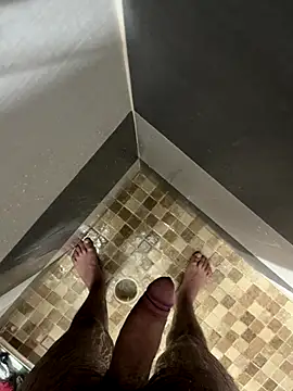 mylovetr1 online show from September 28, 2025, 11:55 pm