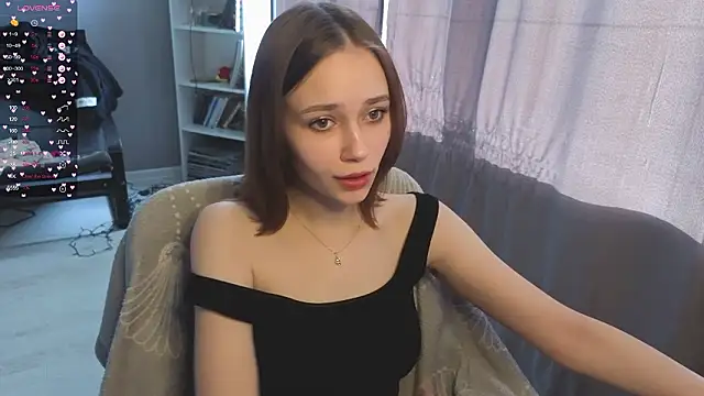 Snapshot of SweetLinaa chatting on February 22, 2026, 6:27 am SweetLinaa online show from February 22, 2026, 6:27 am