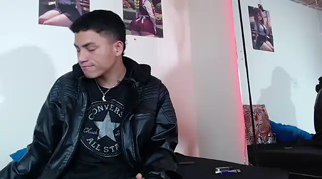 Andres thompson22 online show from December 13, 2024, 2:21 am