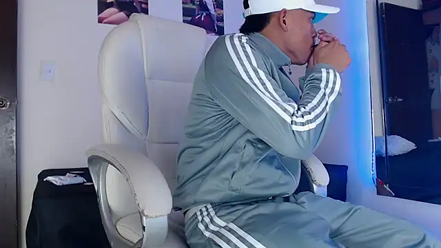 Andres thompson22 online show from December 22, 2024, 1:23 am