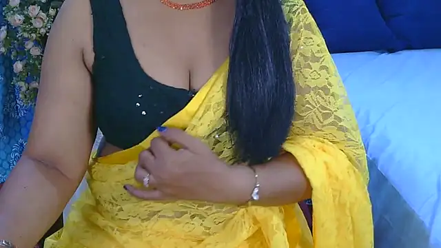 indian anu mallu online show from August 5, 2026, 12:32 pm