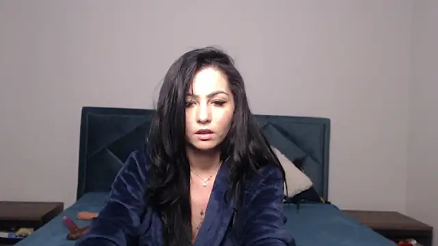 BlairOdette online show from December 19, 2024, 4:02 pm