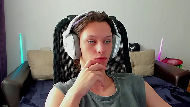 Ostin meow online show from March 1, 2026, 10:15 am