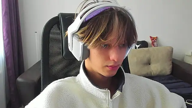 Ostin meow online show from October 7, 2025, 7:09 am