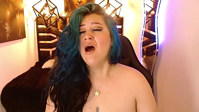 scarleth blue online show from June 5, 2026, 3:00 am