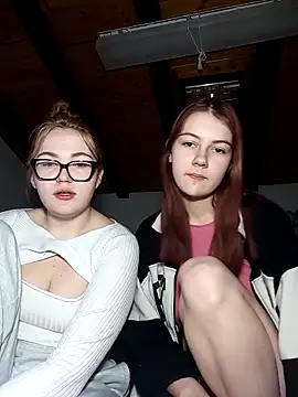 ella grays online show from March 2, 2025, 5:52 pm