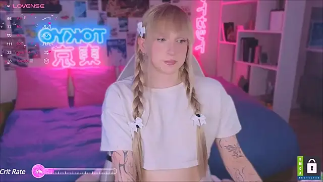 p1nkvenom online show from March 13, 2025, 5:39 pm