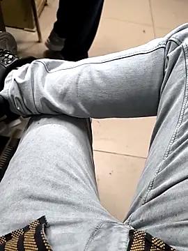 faaseel online show from September 17, 2025, 10:28 am