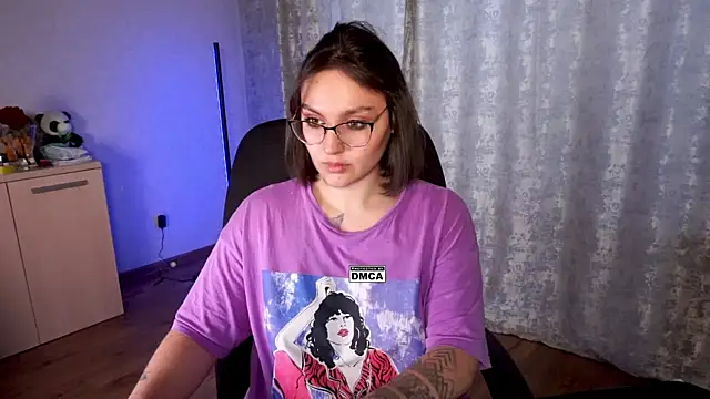 Hoot owl cb online show from October 22, 2025, 3:06 am