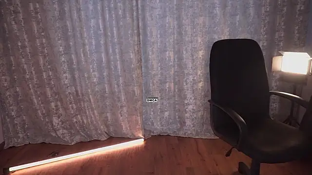 Snapshot of Hoot_owl_cb chatting on March 21, 2026, 8:19 am Hoot owl cb online show from March 21, 2026, 8:19 am