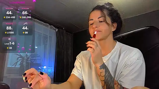 Snapshot of Aria_Dl chatting on February 4, 2025, 2:21 pm Aria Dl online show from February 4, 2025, 2:21 pm