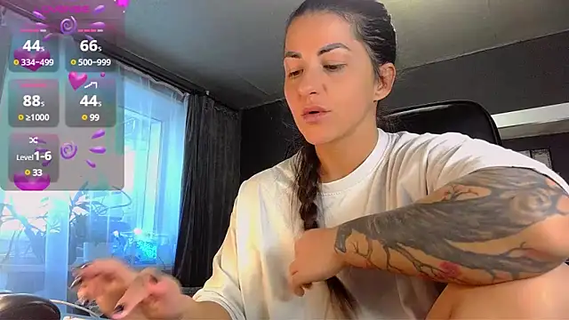 Snapshot of Aria_Dl chatting on February 10, 2025, 12:50 pm Aria Dl online show from February 10, 2025, 12:50 pm