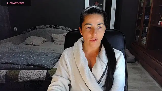 Snapshot of Aria_Dl chatting on February 26, 2026, 4:51 pm Aria Dl online show from February 26, 2026, 4:51 pm