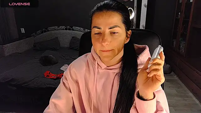 Snapshot of Aria_Dl chatting on December 3, 2025, 1:32 pm Aria Dl online show from December 3, 2025, 1:32 pm