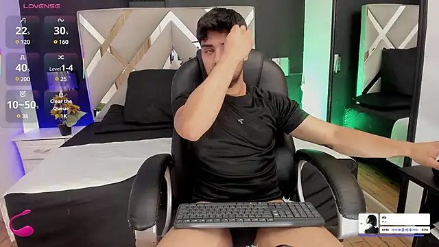 Tommidubois online show from March 18, 2025, 2:18 am