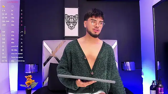 Tommidubois online show from March 8, 2025, 3:06 am