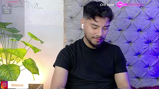 Tommidubois online show from September 21, 2025, 1:44 am