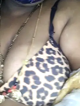 Snapshot of Sexy_Radhikaa chatting on March 7, 2026, 7:41 pm Sexy Radhikaa online show from March 7, 2026, 7:41 pm