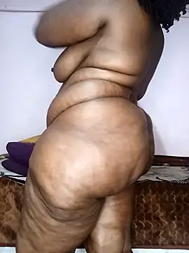 Snapshot of Sweetblackassxxx505 chatting on March 20, 2026, 10:22 pm Sweetblackassxxx505 online show from March 20, 2026, 10:22 pm