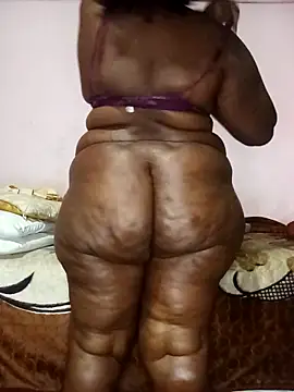 Snapshot of Sweetblackassxxx505 chatting on February 27, 2026, 9:58 pm Sweetblackassxxx505 online show from February 27, 2026, 9:58 pm