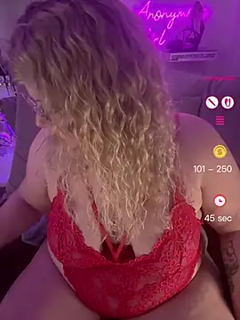 Snapshot of CurvyAnonymousGirl89 chatting on May 26, 2026, 8:07 pm CurvyAnonymousGirl89 online show from May 26, 2026, 8:07 pm