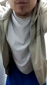 Snapshot of tula_chyk chatting on June 3, 2026, 3:51 am tula chyk online show from June 3, 2026, 3:51 am