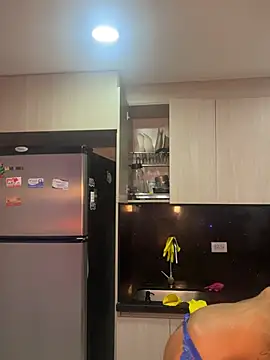 varenkaivanova 22 online show from March 20, 2025, 8:53 am