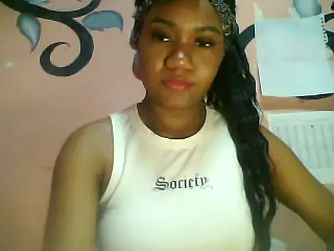 Fariana01 online show from February 4, 2025, 1:23 am